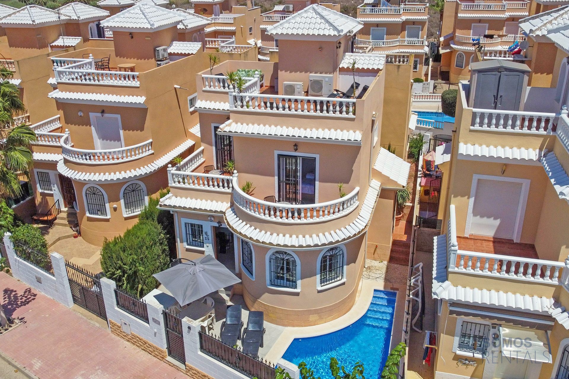 Villa Velazquez - Urb La Marina photograph 1