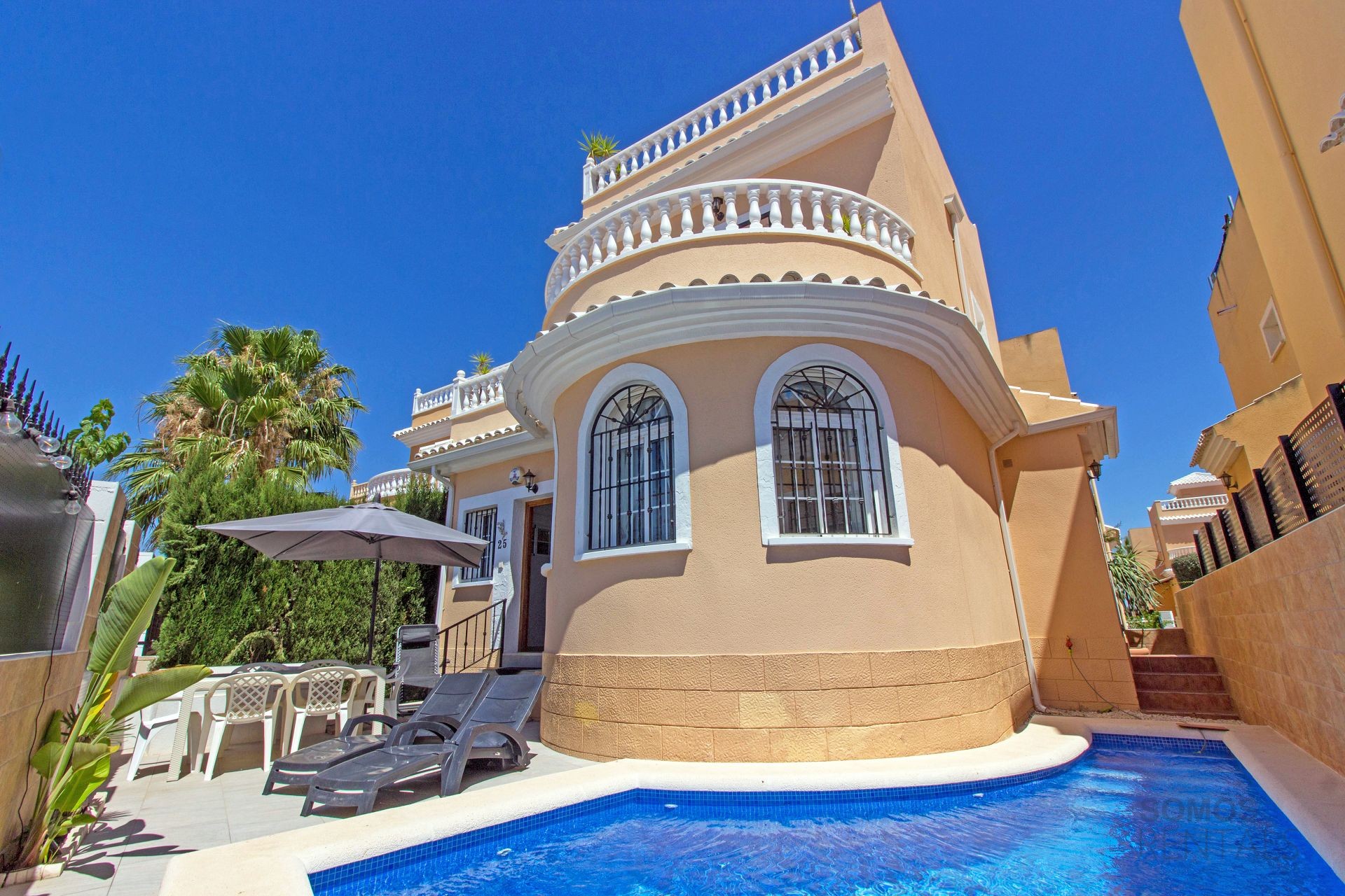 Villa Velazquez - Urb La Marina photograph 5