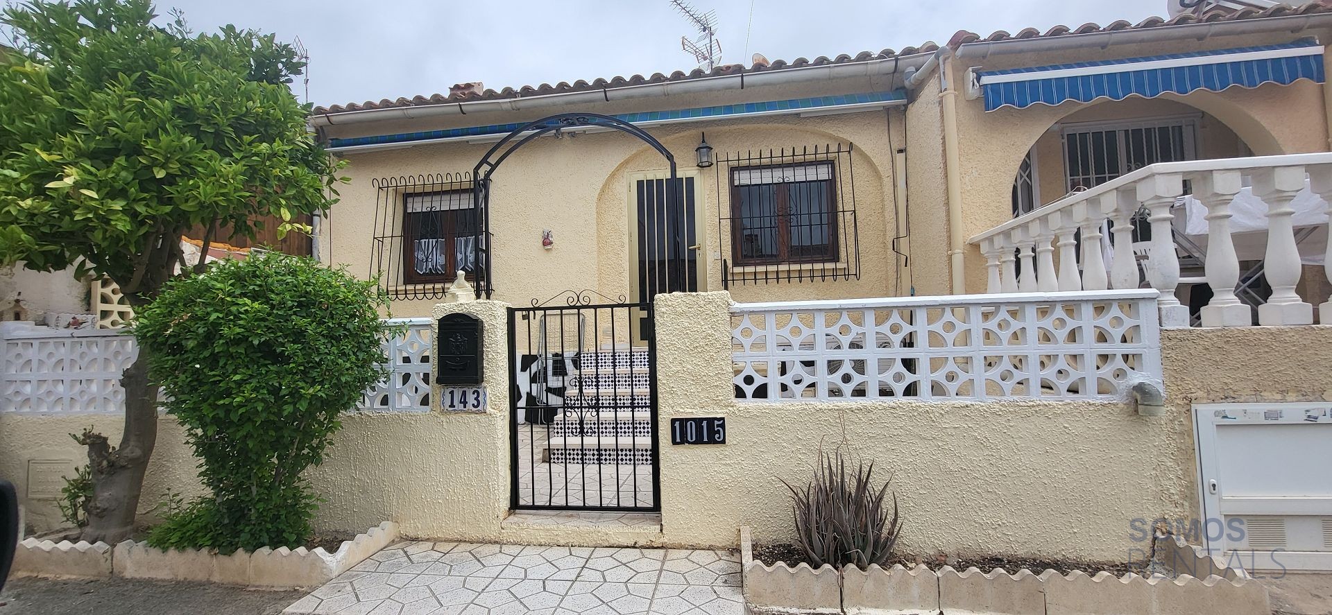 Casa Manzanares - Urb La Marina photograph 1