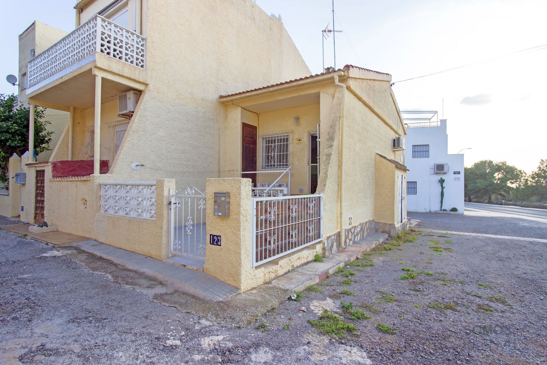 Casa Thamesis - Urb La Marina photograph 1