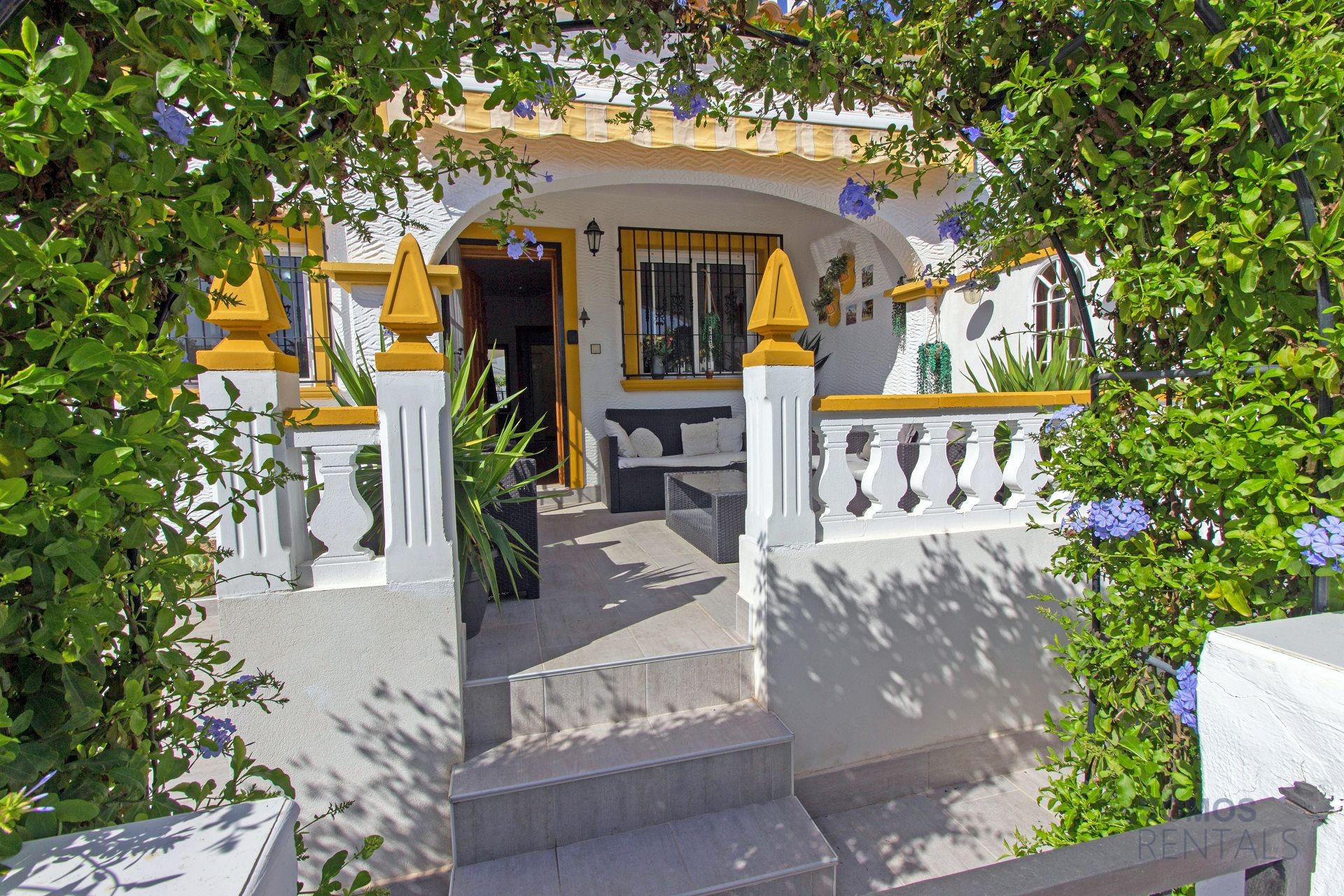 Casa Domingo - Urb La Marina photograph 5