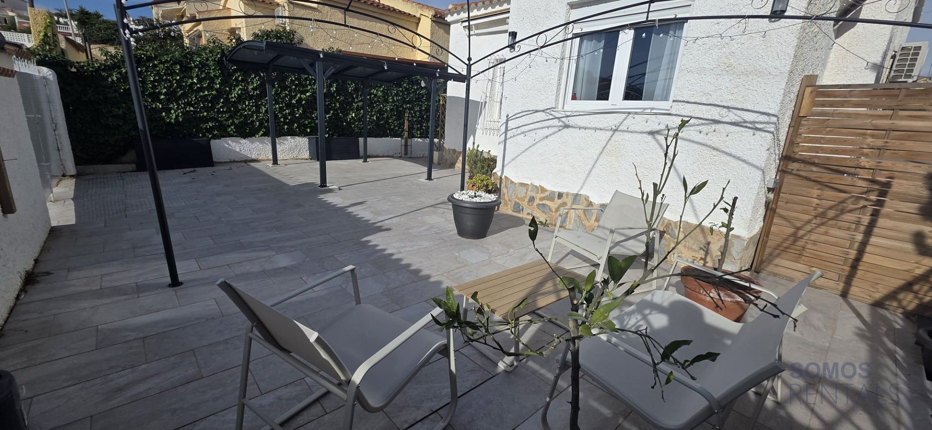 Casa Aragon - Urb La Marina photograph 11