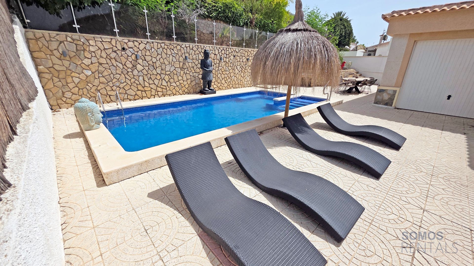 Villa Petra, Urb La Marina — foto 4