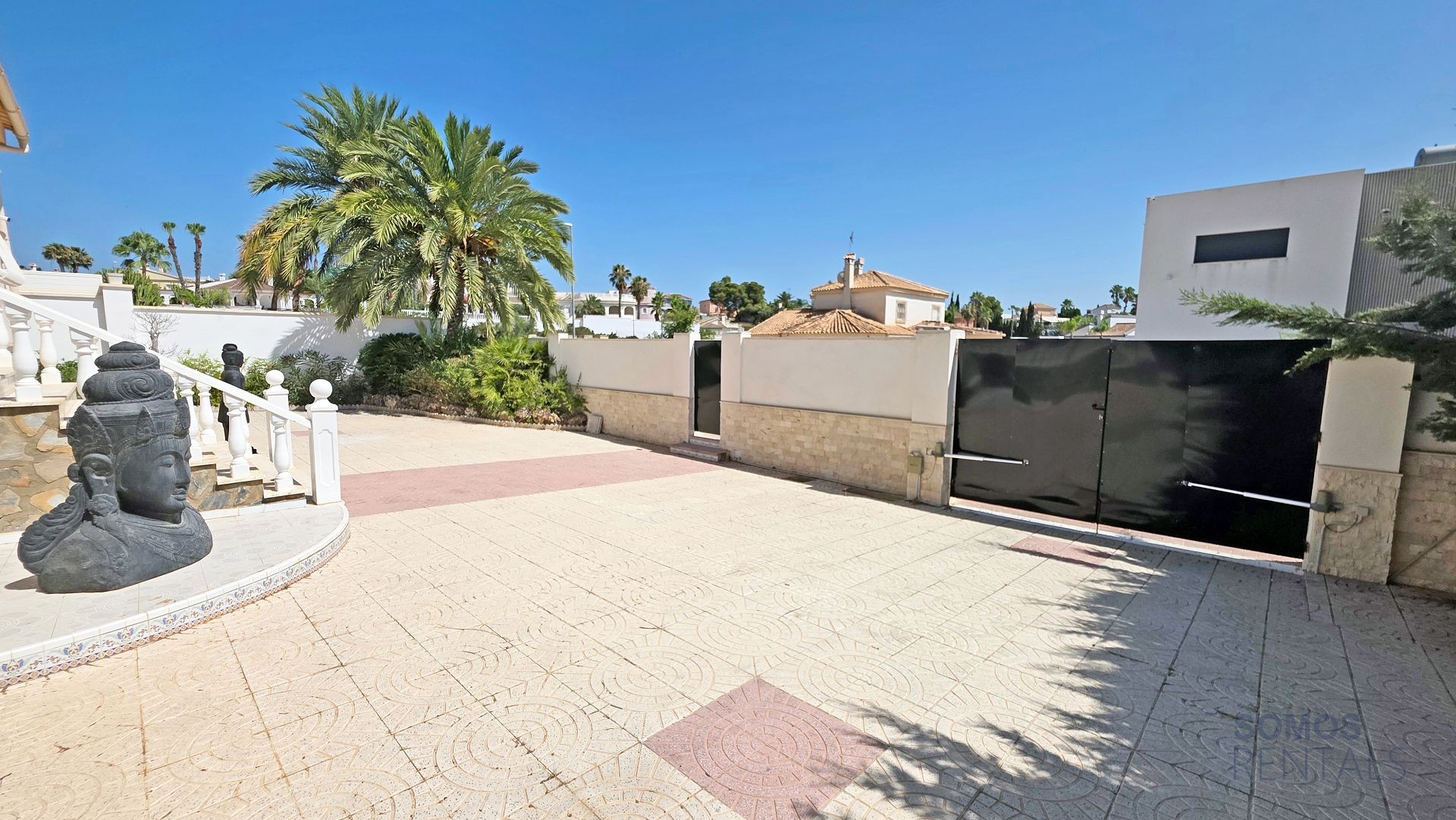 Villa Petra, Urb La Marina — foto 6