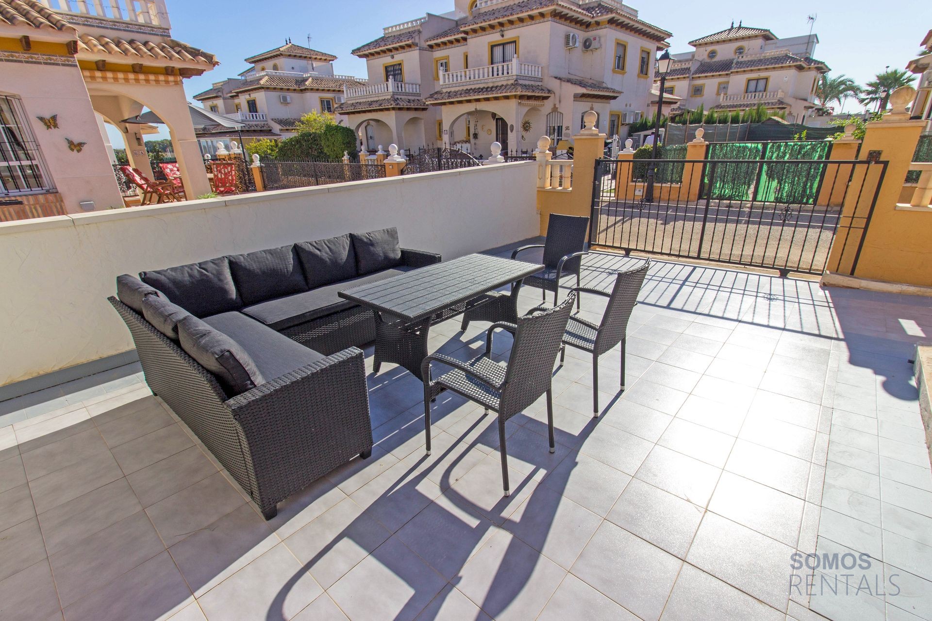 Casa Marina del Rey - La Marina Village y El Pinet photograph 11