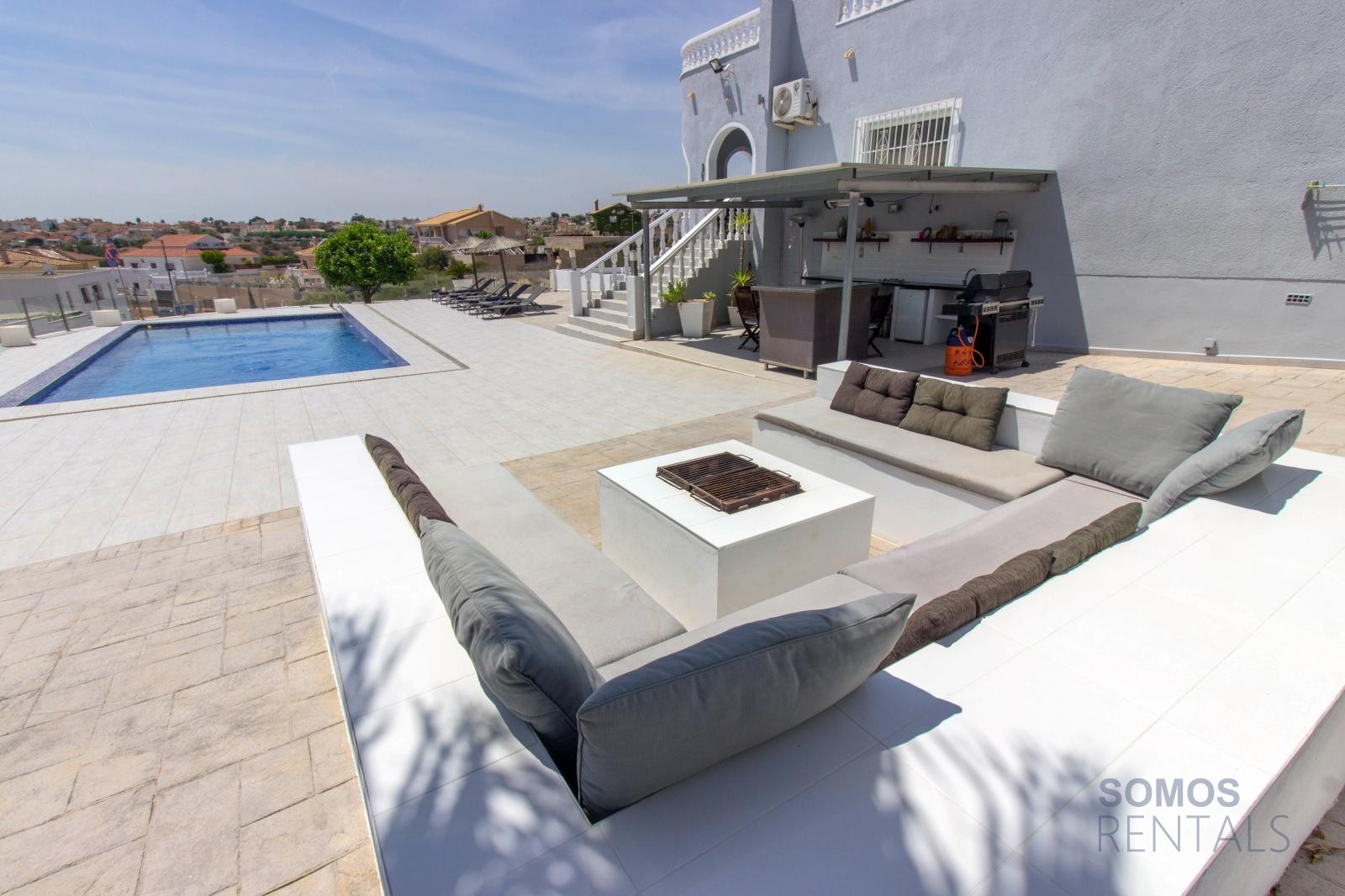 Villa Babilonia - Urb La Marina photograph 18